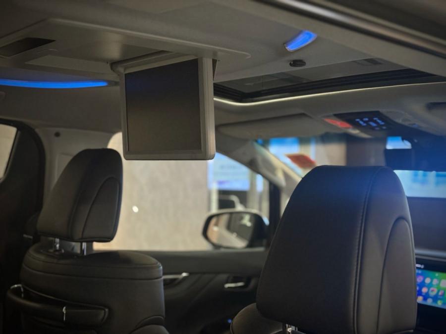 VELLFIRE 2.5 FACELIFT - Image 12